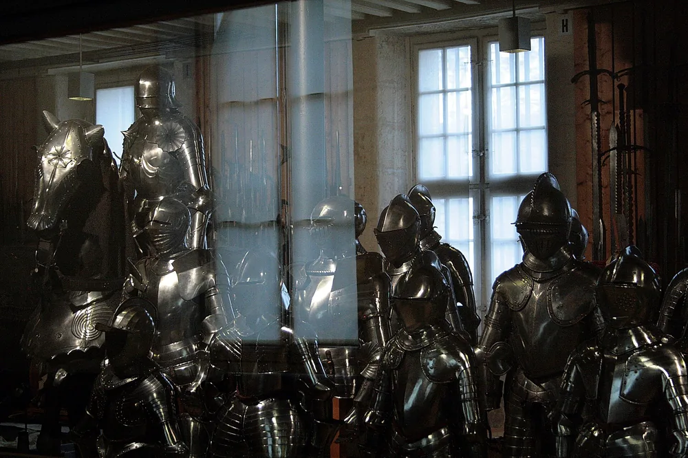 Renaissance royal armour in the Musée de l'Armée