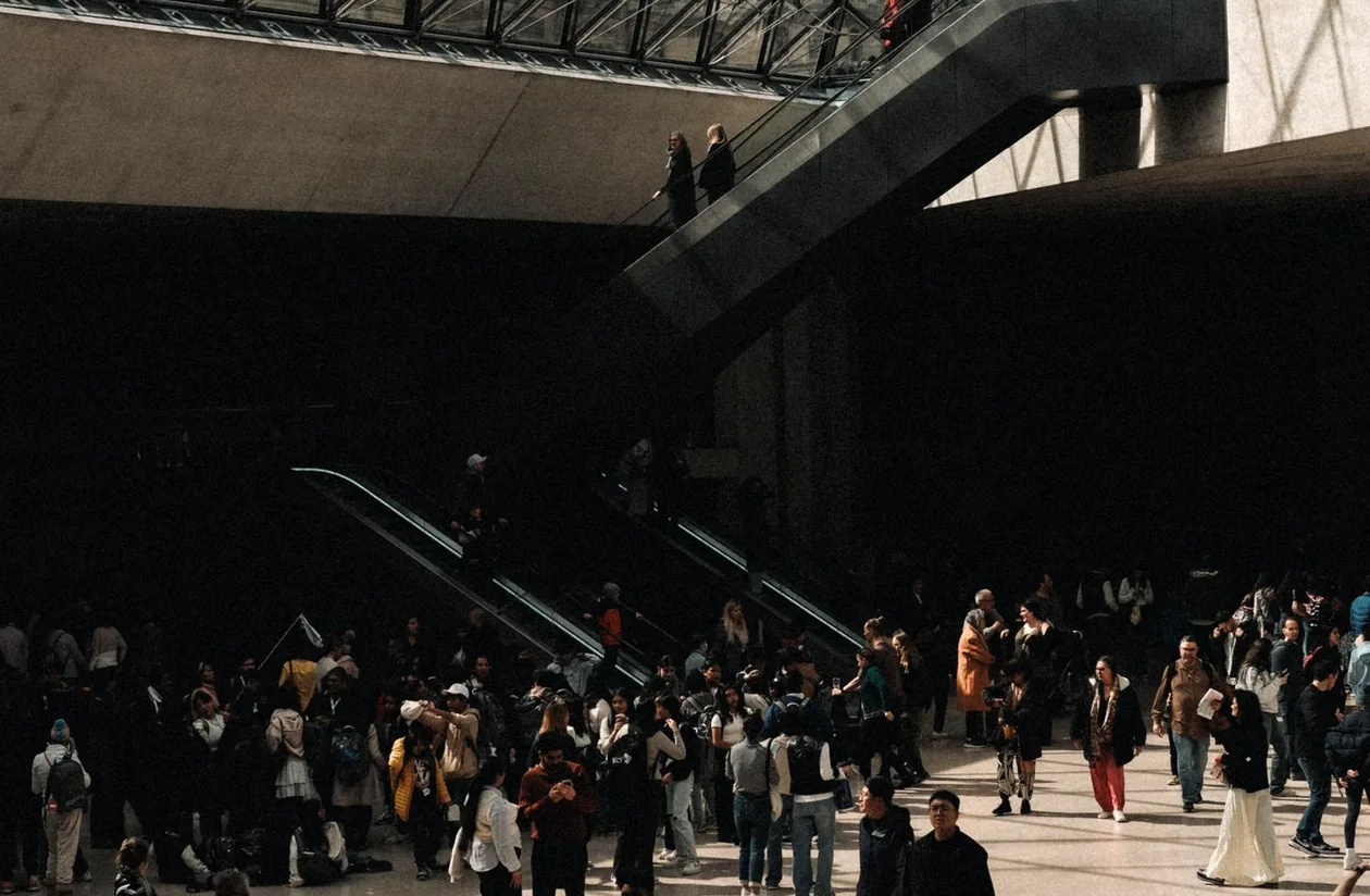 How Long Do You Need at the Louvre? (2026 Guide)
