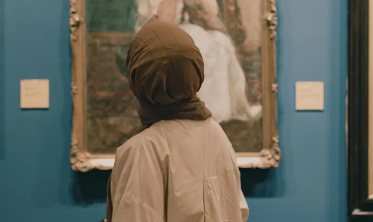Las Meninas at the Prado: Where to Stand in Room 12