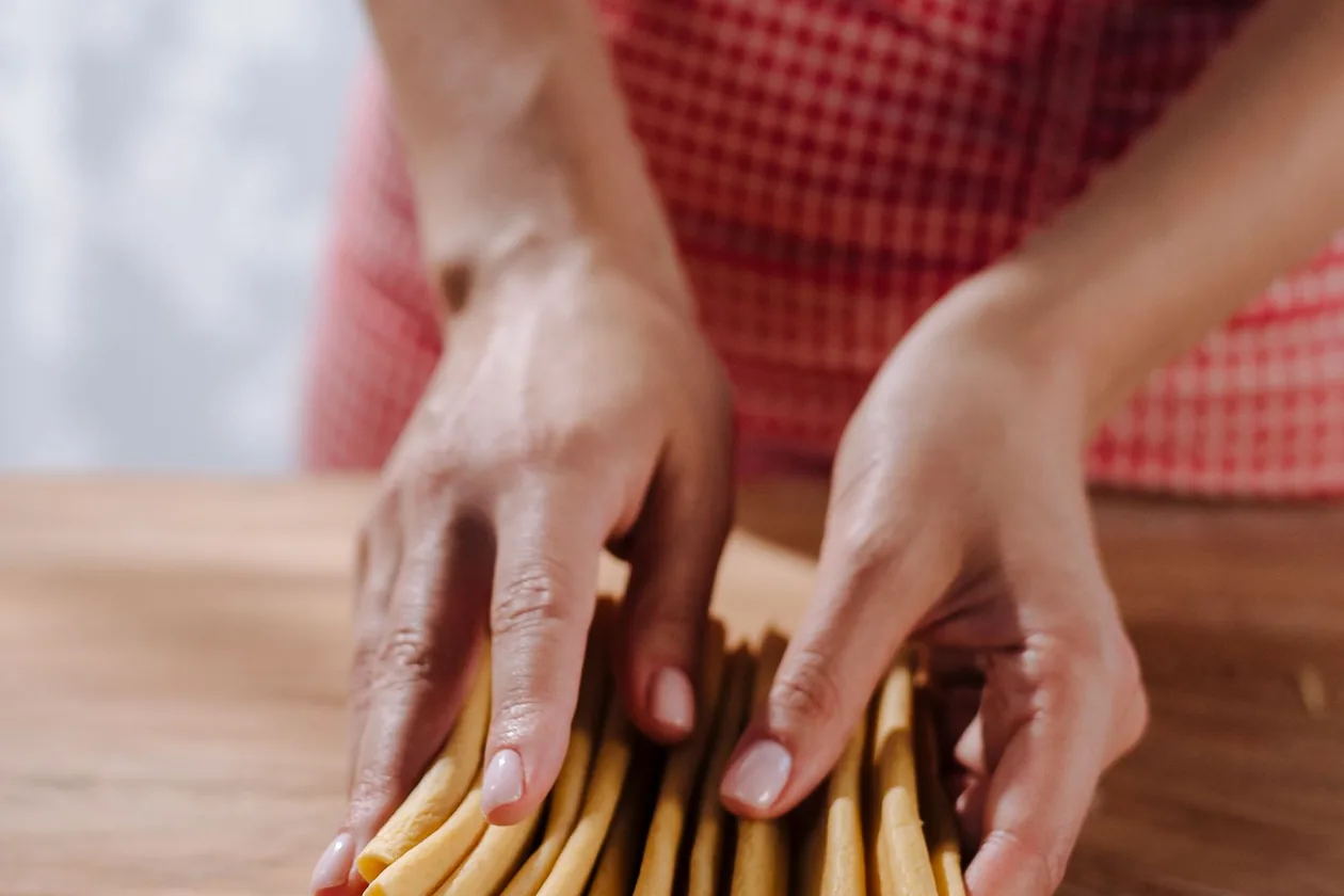 Where to Book a Cooking Class Abroad 2026