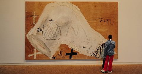 Tapies Perpetual Movement of the Wall